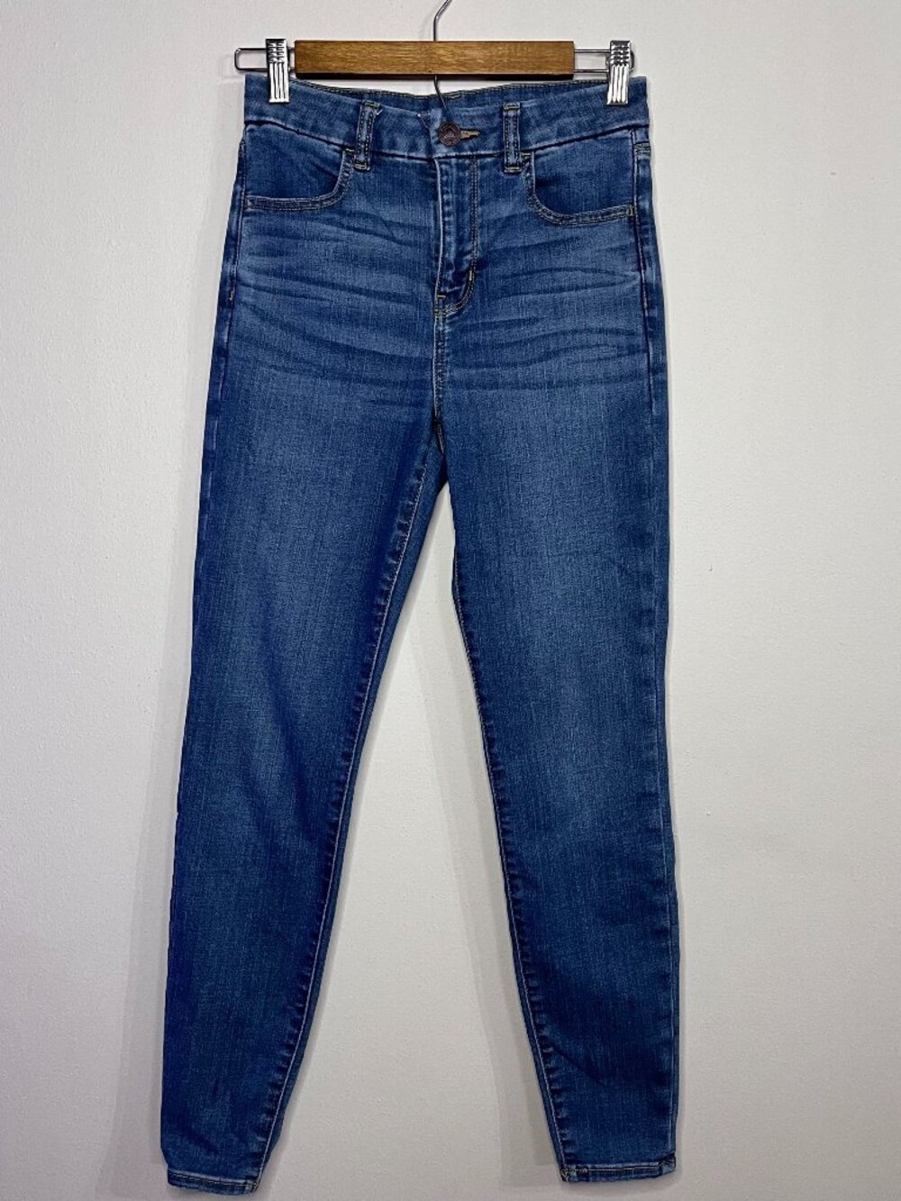 American Eagle Curvy Hi-Rise Jegging Mid Rinse size 2 Regular